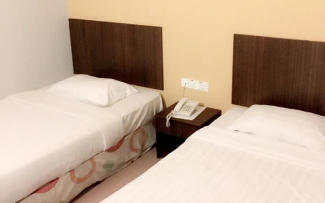 Hotel YL Kajang - photo 2