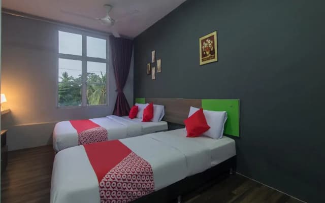 Lucky Hotel - photo 3