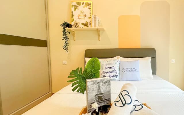 Country Garden Danga Bay Sea View Homestay by Stayrene - photo 3
