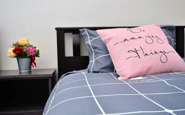6-8 pax SetiaWalk 5min LRT Cozy Apartment Puchong - photo 5