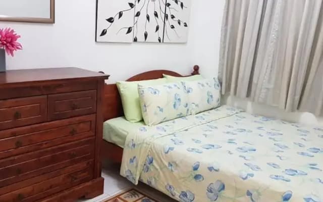 Tun Perak Homestay - photo 2