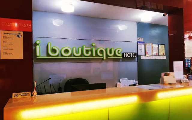 i Boutique Hotel - photo 2
