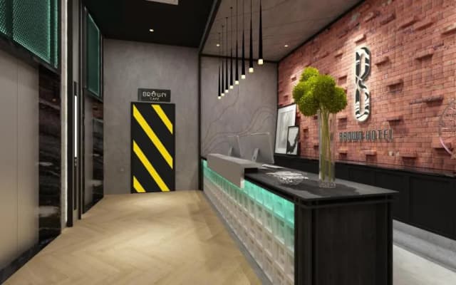 Brown Hotel - photo 2
