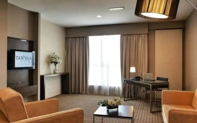 Primera Residences & Business Suites - photo 5