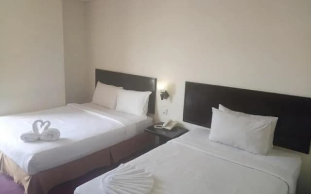 Hotel Sri Sutra PJ 222 - photo 4