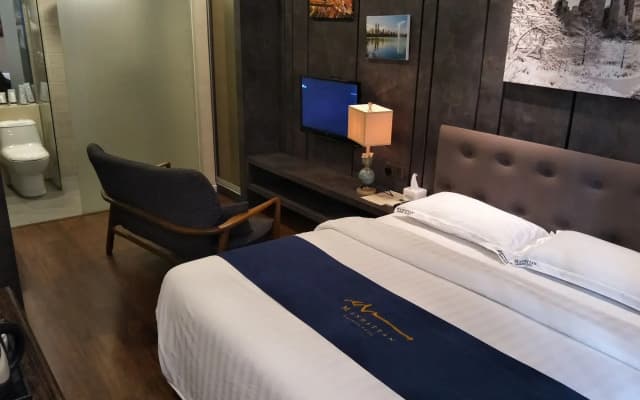 Manhattan Business Hotel Damansara Perdana - photo 4