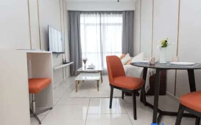 Hill 10 Residence at I City By My Trip & My Stay - photo 5