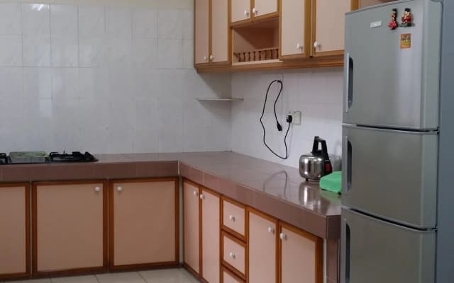 Carol Guesthouse - photo 3