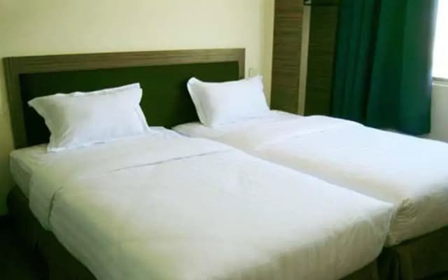 Salim Inn - photo 2