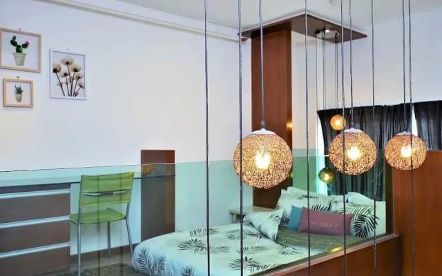 Let's Stay - photo 3