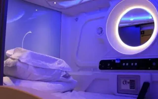 Qube Hotel - photo 3