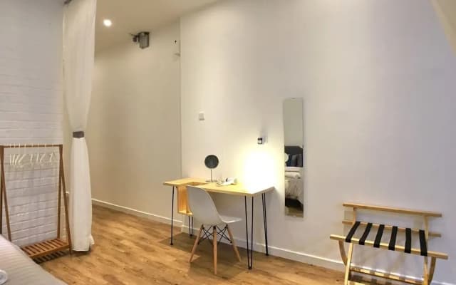 iBook 5 - Scandinavian Suites Room - photo 4