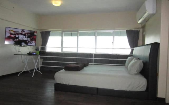 The CEO Duplex SOHO Suite - photo 2