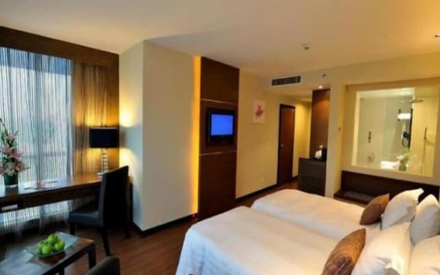 Grand Borneo Hotel - photo 5