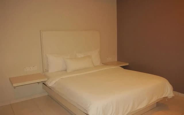 SR Inn - photo 4