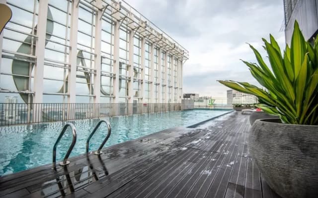 High Floor Suasana Suites 5 in JB City With Wifi - photo 4