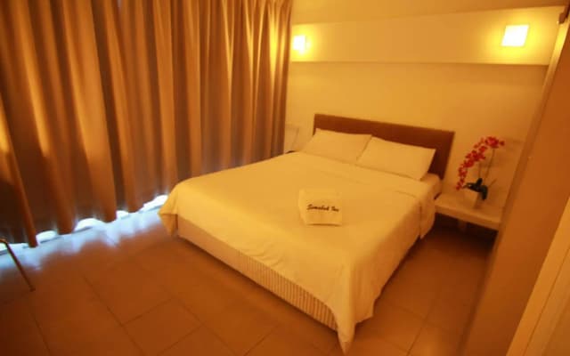 Hotel Zamburger Cheese - photo 2