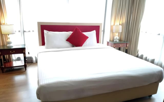 Grand Service Apartment at Times Square - photo 5