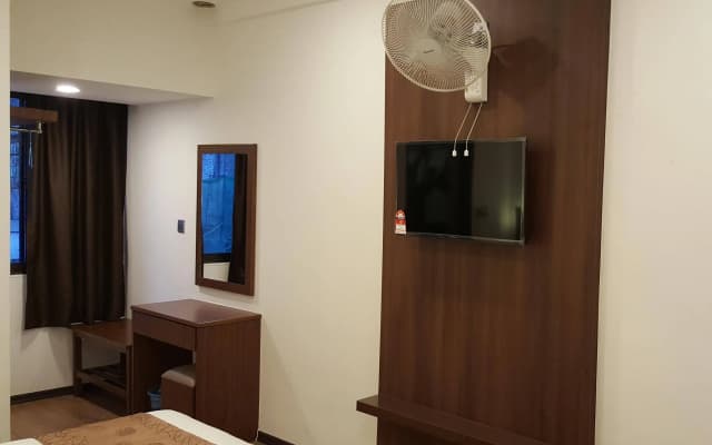Highlanders Hotel - photo 3
