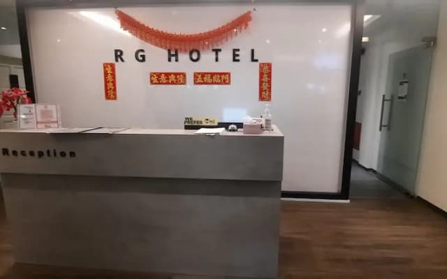 OYO 90724 Rg Hotel - photo 2