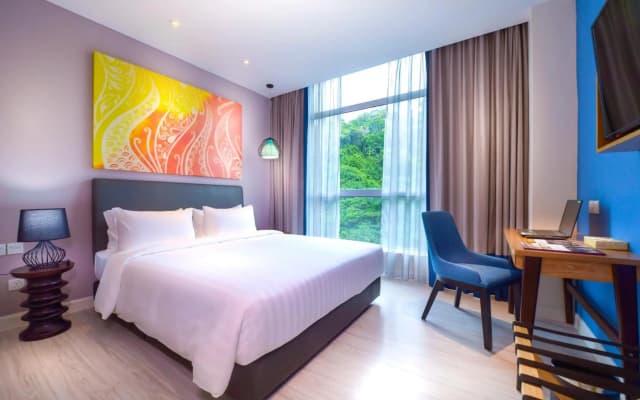 Mercure Kota Kinabalu City Centre - photo 4
