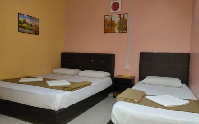 Hotel Sri Bahau - photo 2