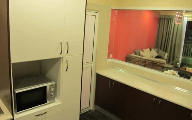 Borneo Holiday Homes Serviced Apartment @ 1Borneo Tower B - photo 5