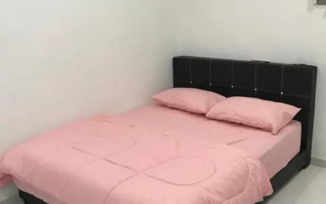 NRL's Cozy Guesthouse - photo 4