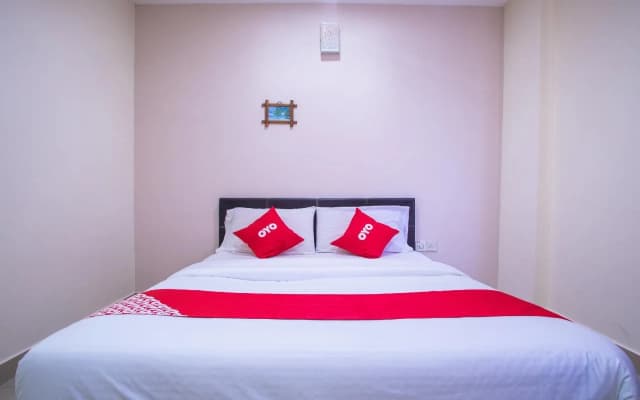 Royals Star Hotel - photo 5