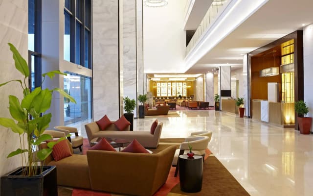 Century Kuching Hotel - photo 2