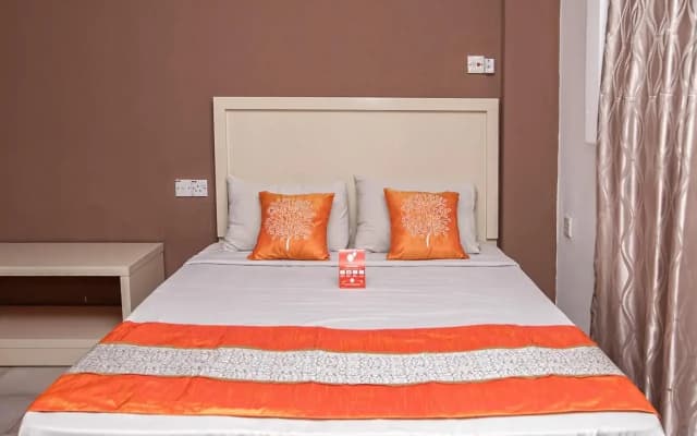 OYO 564 Y Hotel - photo 4