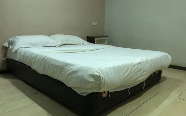 OYO 90668 Joy Inn - photo 4