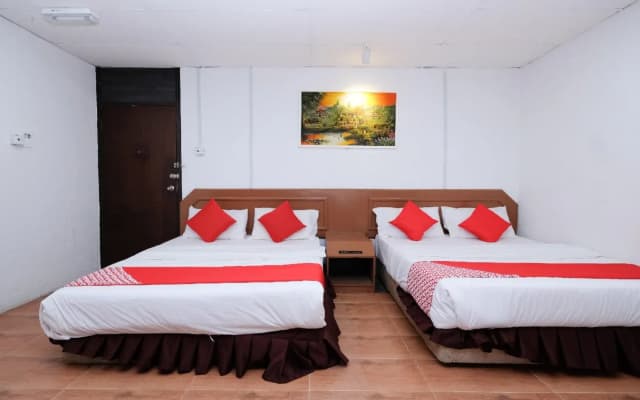 OYO 715 Mr J Hotel Kota Bharu - photo 4
