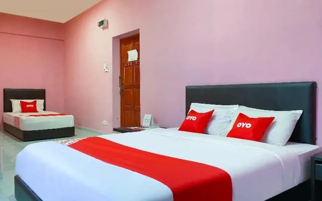 Hotel Coop by OYO Rooms - photo 5