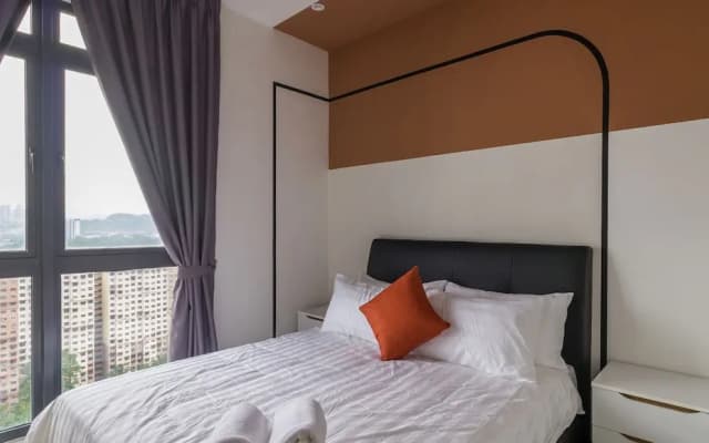 Neu Suites Residence, Embassy Row - photo 5