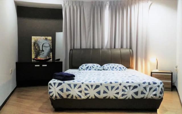 PJ8 Service Suite 2 Bedrooms Near Train Station - photo 4