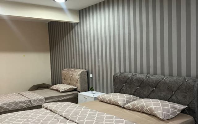 The Suncity Inn - photo 5