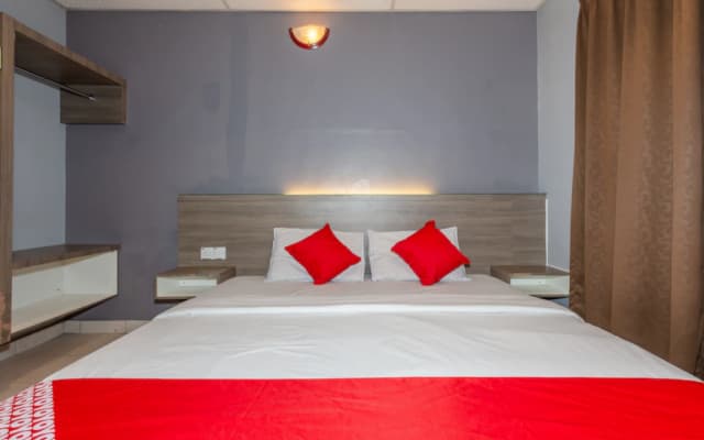 OYO 91258 Qish Hotel Banda Kaba - photo 2