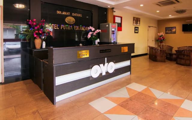OYO 11343 Hotel Putra Iskandar - photo 2