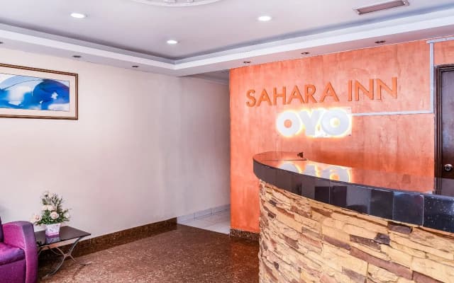 OYO 1002 Hotel Sahara Inn Batu Caves - photo 2