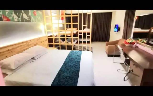 LCP B1 Romamtic Love wifi homestay Genting Highland - photo 4