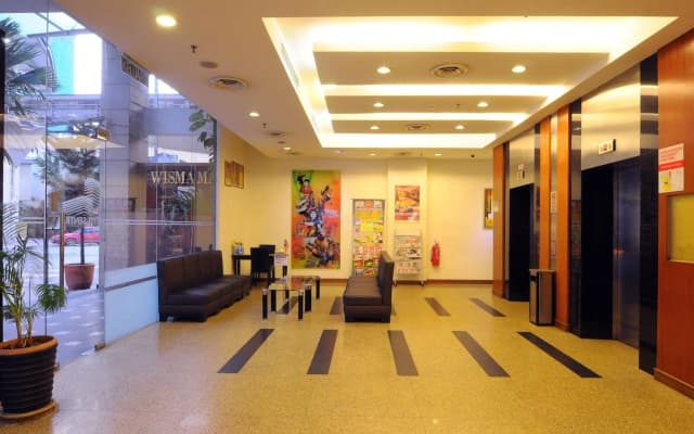 Hotel Sentral KL @ KL Sentral Station - photo 2