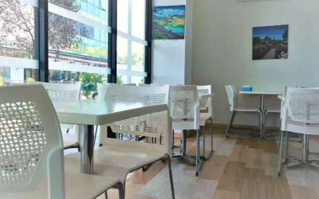 S8 Boutique Hotel Near KLIA 1 & KLIA 2 - photo 5