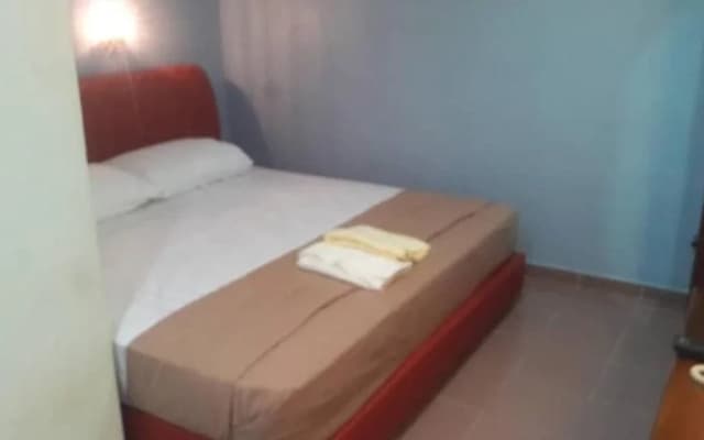Coop Hotel Dungun - photo 2
