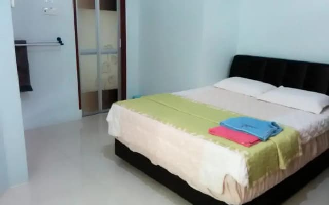 Penginapan MyCJ - Roomstay - photo 3