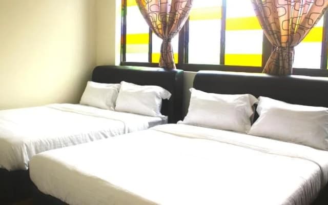 Campbell Antique Hotel & Cafe - photo 5