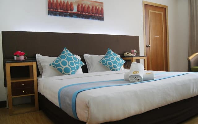 Tang Dynasty Hotel - photo 5