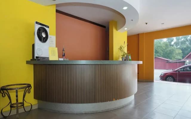 Dancenter Near Shell Jalan Iskandar Shah, Orchard - photo 2