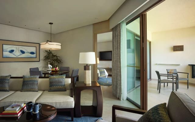Shangri-La Tanjung Aru, Kota Kinabalu - photo 2