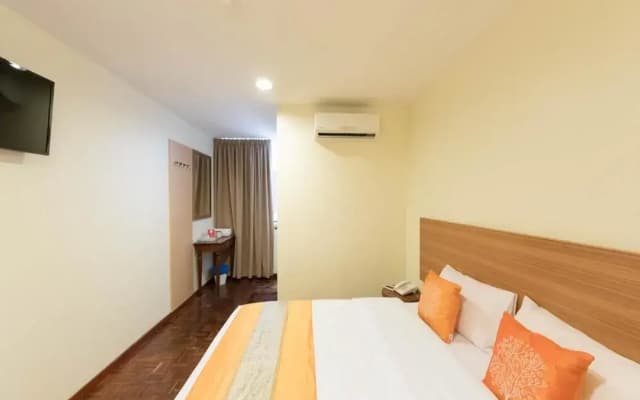 OYO 163 SCC Hotel City Centre - photo 2